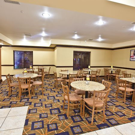 Holiday Inn Express Plymouth By Ihg Екстериор снимка