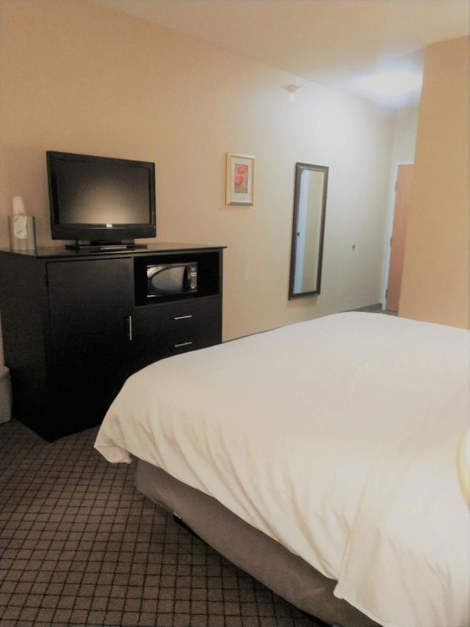 Holiday Inn Express Plymouth By Ihg Екстериор снимка