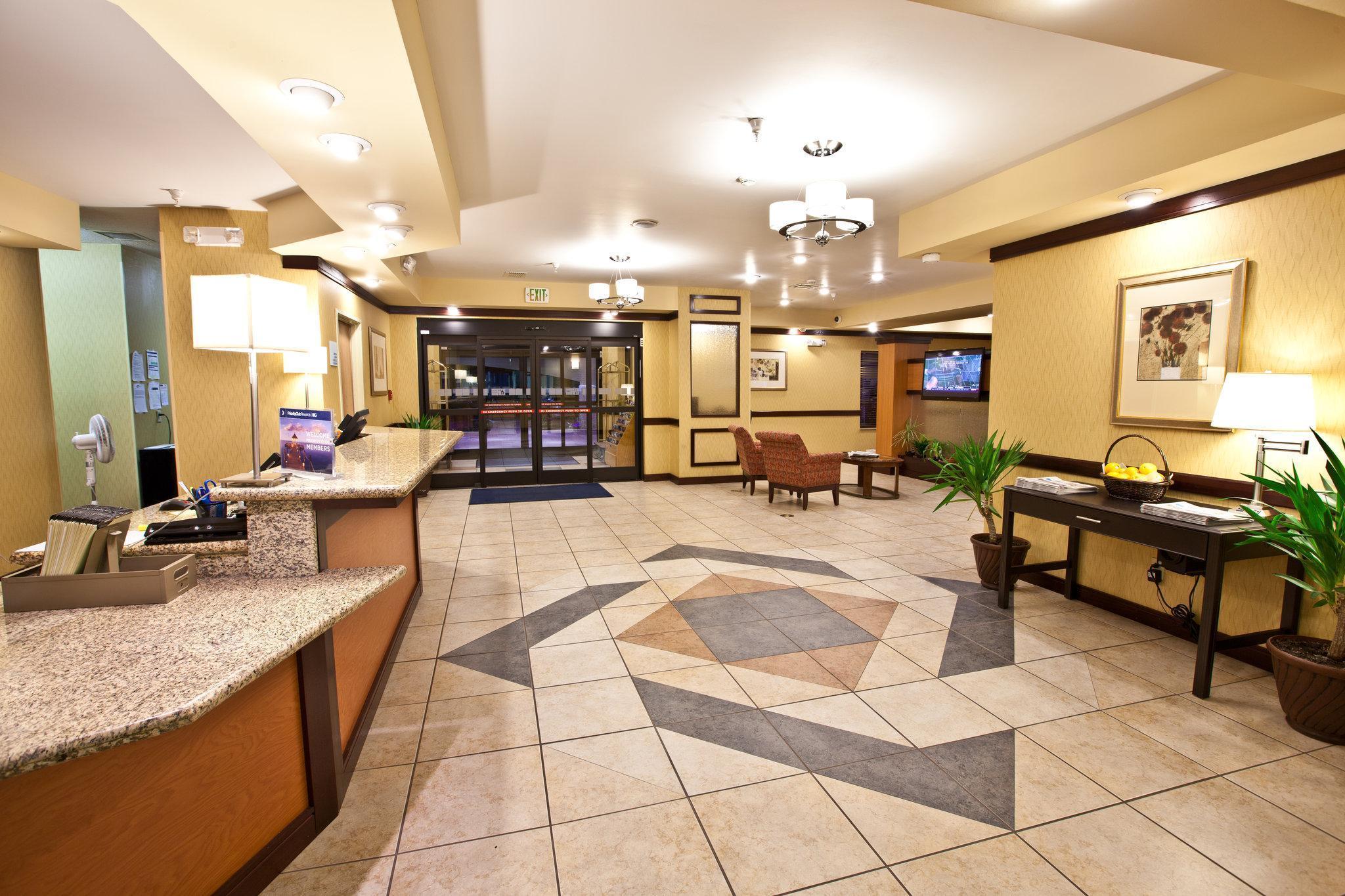 Holiday Inn Express Plymouth By Ihg Екстериор снимка